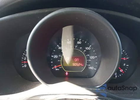 2016 Kia Soul z USA, uszkodzony, nr VIN KNDJN2A24G7289919